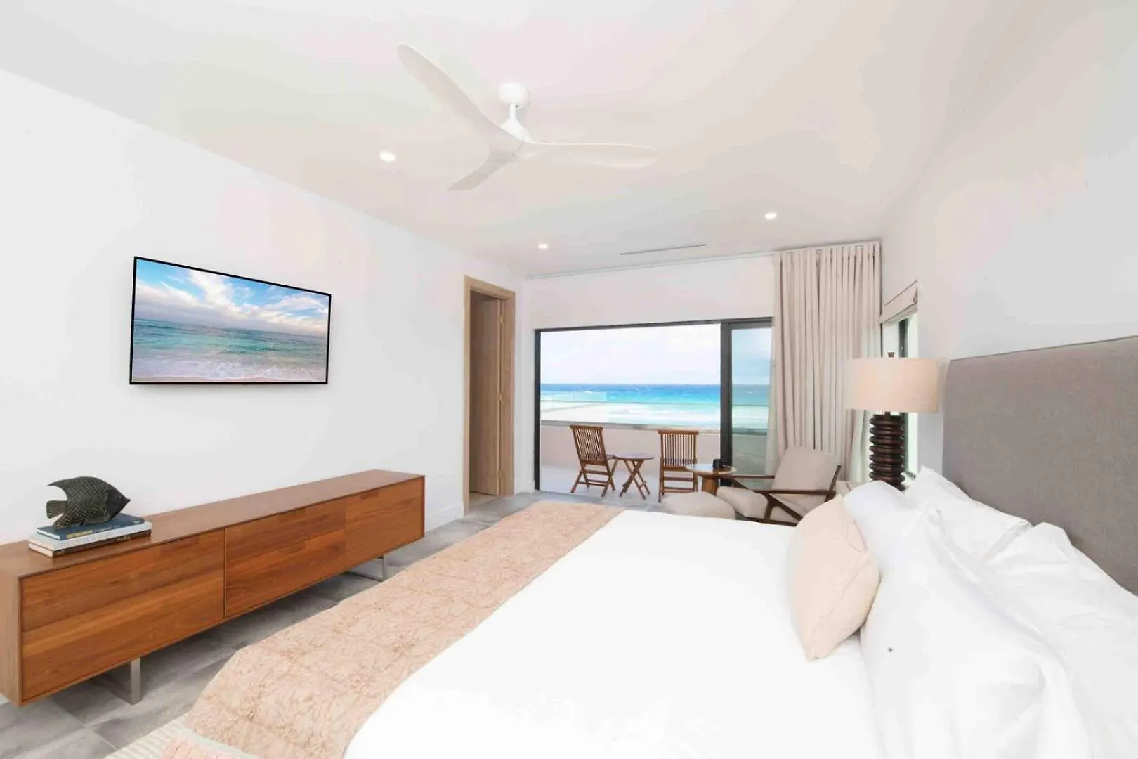 ヴィラ Halcyon Point - Brand New Beach House With Pool, Hot Tub, And Tanning Terrace Old Man Bay